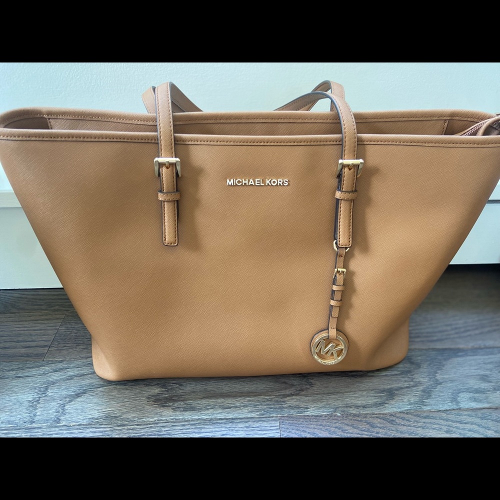 Michael Kors Tote
